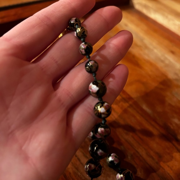 Vintage Chinese cloisonné painted bead necklace - Picture 2 of 7